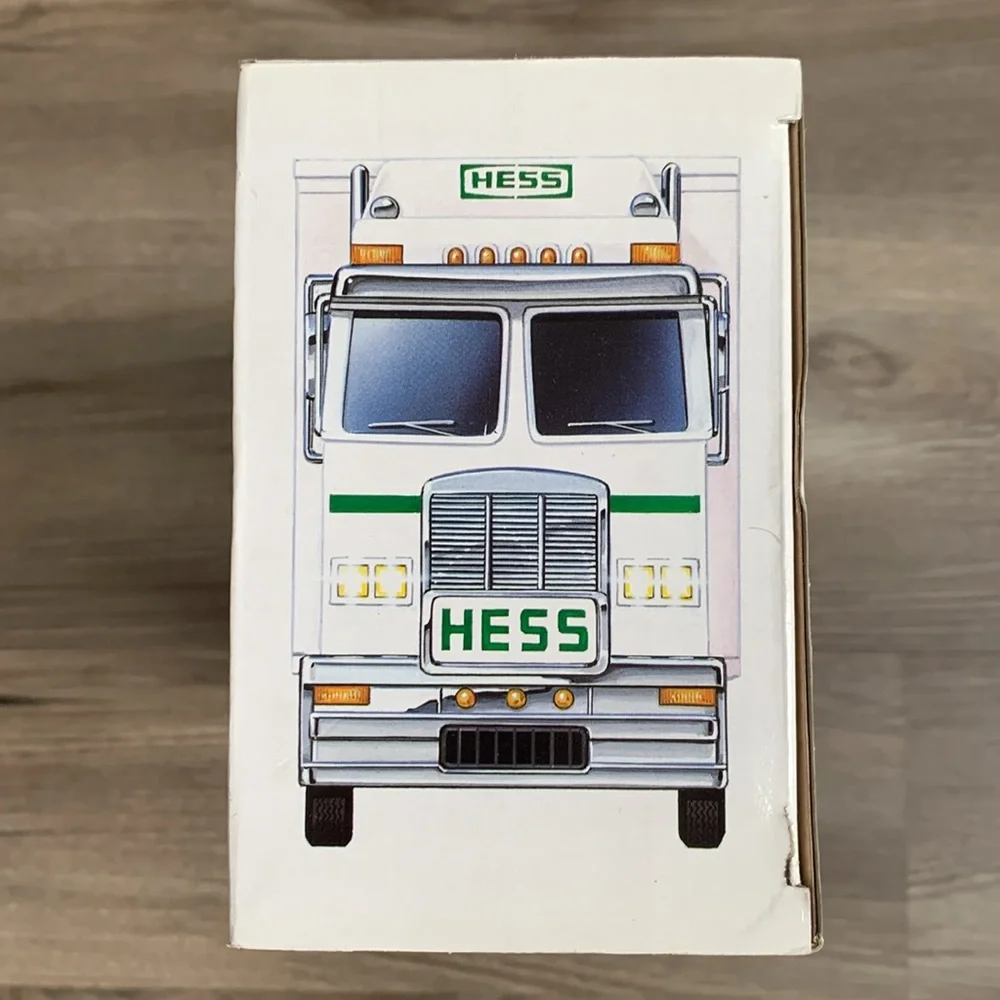 2003 Hess Gasoline Toy Truck & 2 Pull Back Go RaceCars Gas Station Collectible
